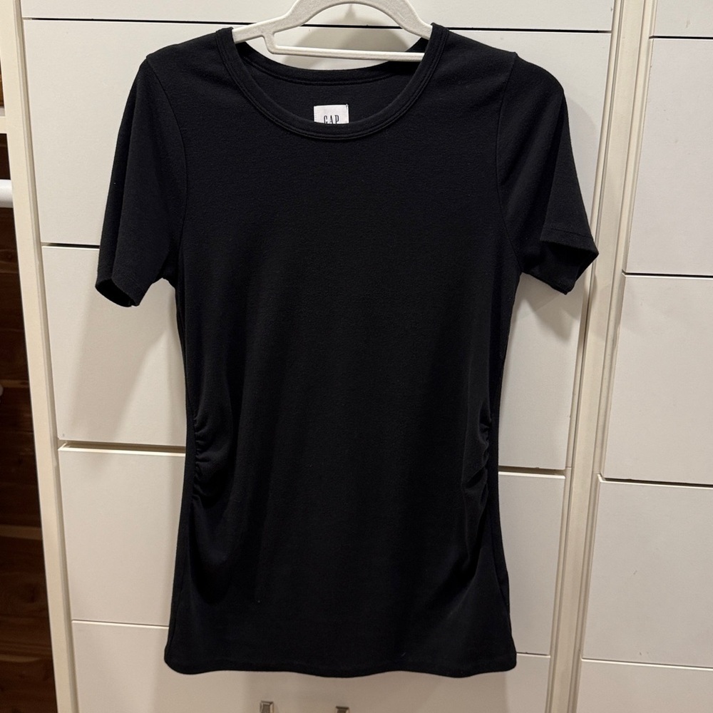 Gap Maternity Black Ruched Side Tee Womens M Stretch Pregnancy Shirt